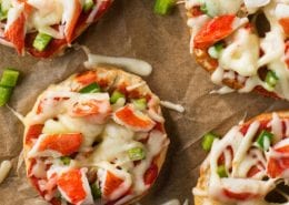Crab-Classic-Pizza-Bagel